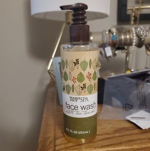 Trader joes tea tree face wash